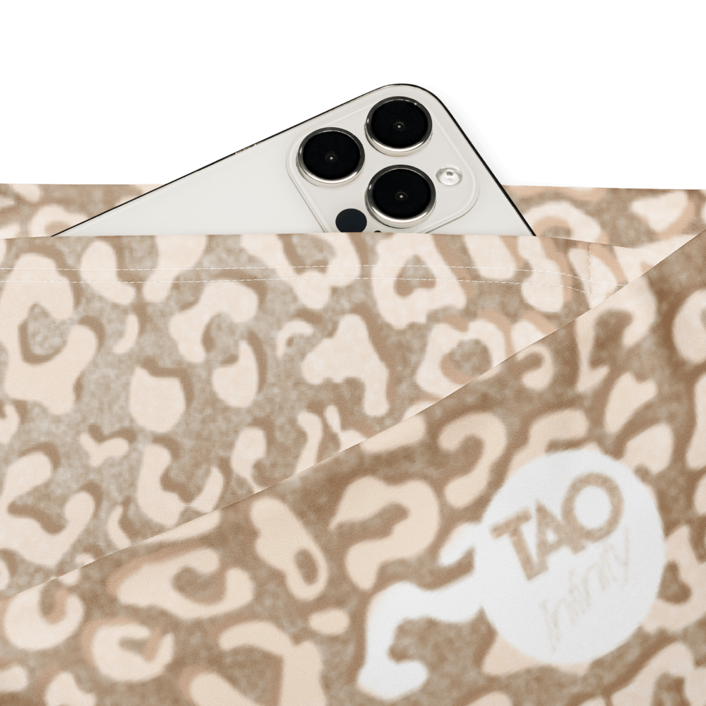 Leopardy Flare Leggings