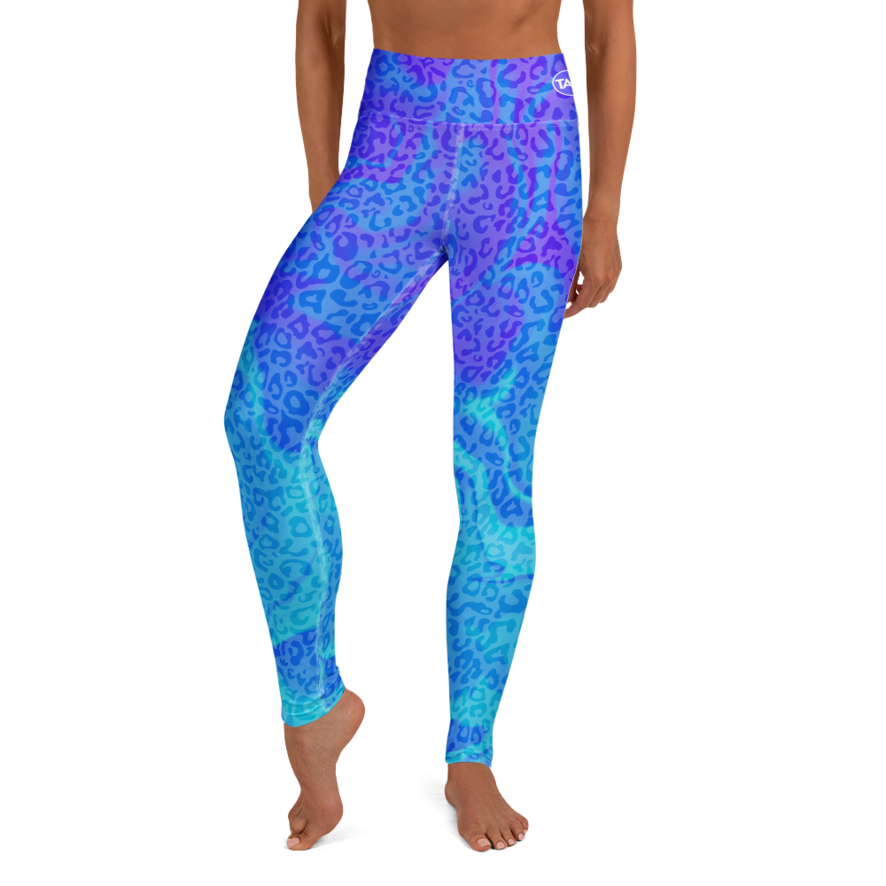 Model wearing Blue Aurora Leopardy yoga leggings with raised waistband and gradient leopard print – TAO Infinity